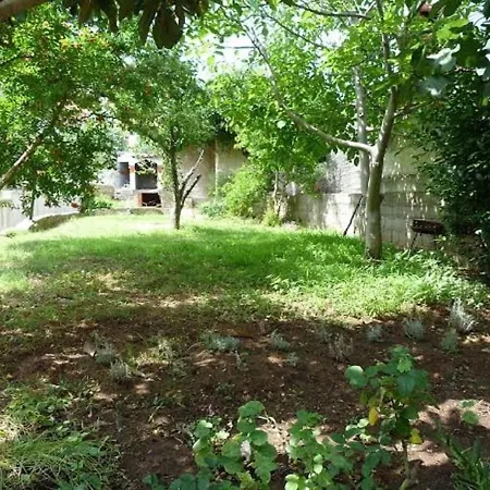 بيت للعطل House Kuca Za Odmor بريكو